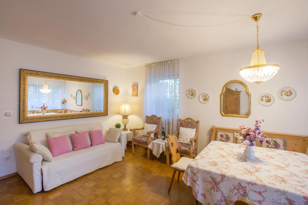 Appartement Landhaus Alpenblick *