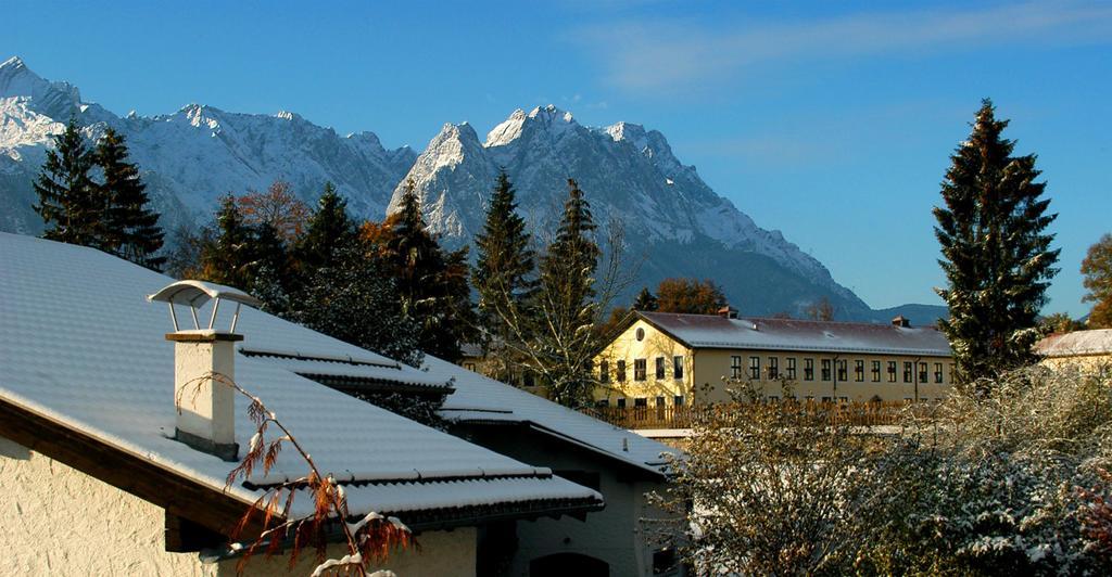 Landhaus Alpenblick * Garmisch-Partenkirchen